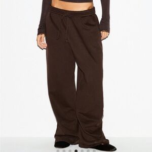 SKIMS Oversized Straight Leg Pant